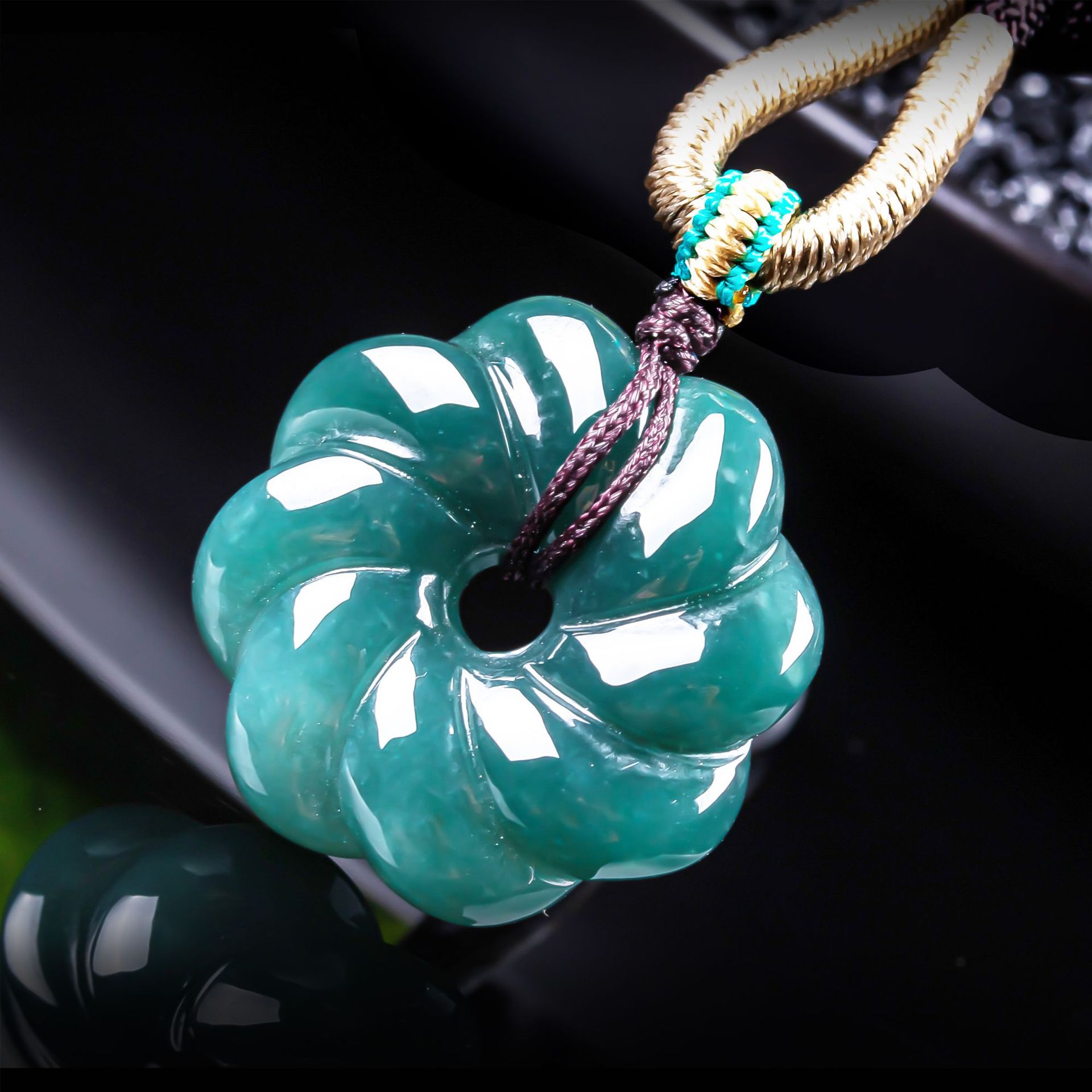 จี้สร้อยคอหยกพม่าแท้รูปดอกไม้  - Women Accessories Jewelry บทวิจารณ์และราคา
