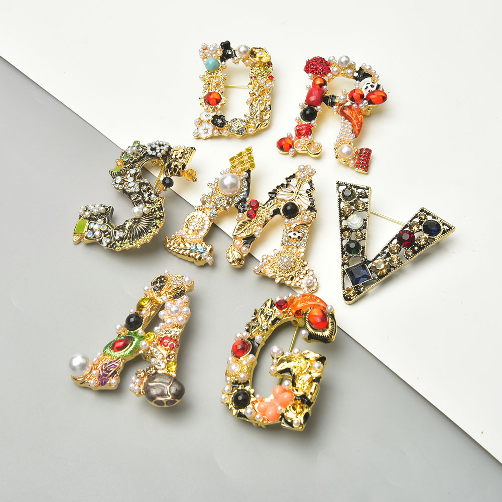 เข็มกลัดติดเสื้อคริสตัลประดับเ - Women Accessories In English บทวิจารณ์และราคา