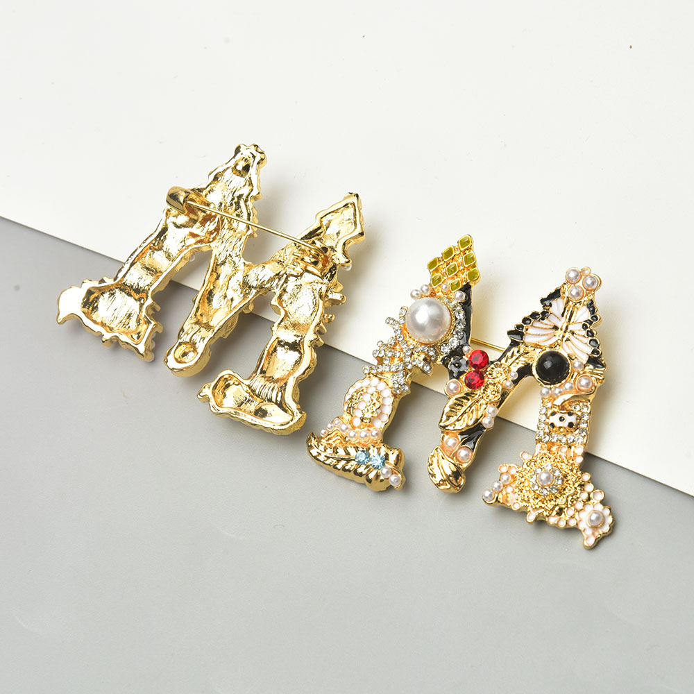 เข็มกลัดติดเสื้อคริสตัลประดับเ - Women Accessories In English บทวิจารณ์และราคา